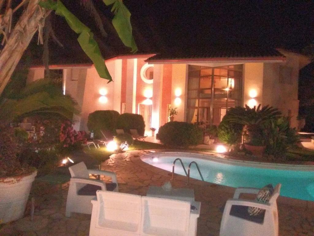 Relais Villa Stella Taranto Luaran gambar